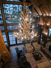 Large Elk / White-tail / Mule Deer Chandelier